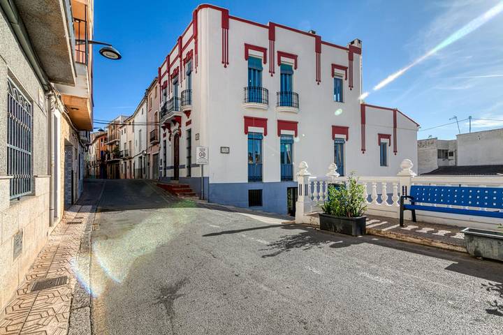 Chalet para 10 personas, con Jardín y Piscina en Marina Baja - 4