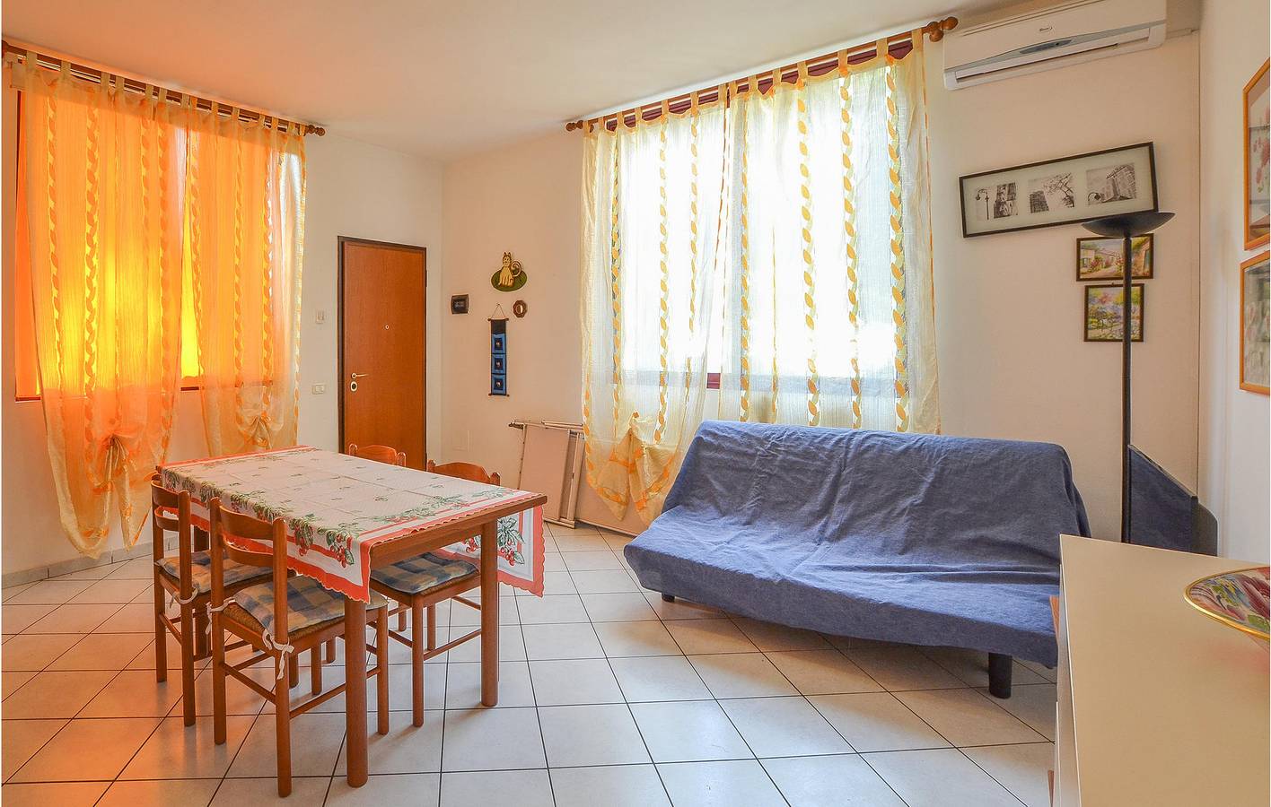 Ganze Ferienwohnung, Apartment am Pool mit WiFi, Parkplatz und AC - 2 km vom Strand entfernt in Rosolina, Rovigo Provinz