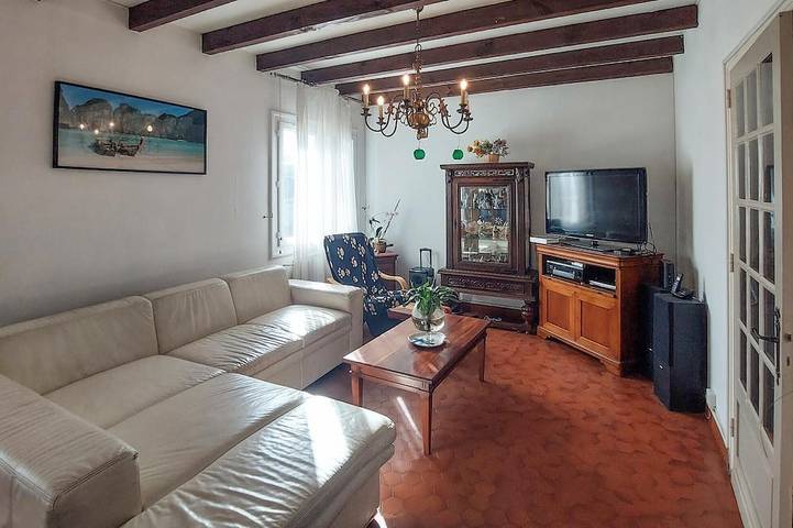 Preciosa casa en Campagne con piscina privada, que puede ser interior o. in Campagne (Landes), Landes