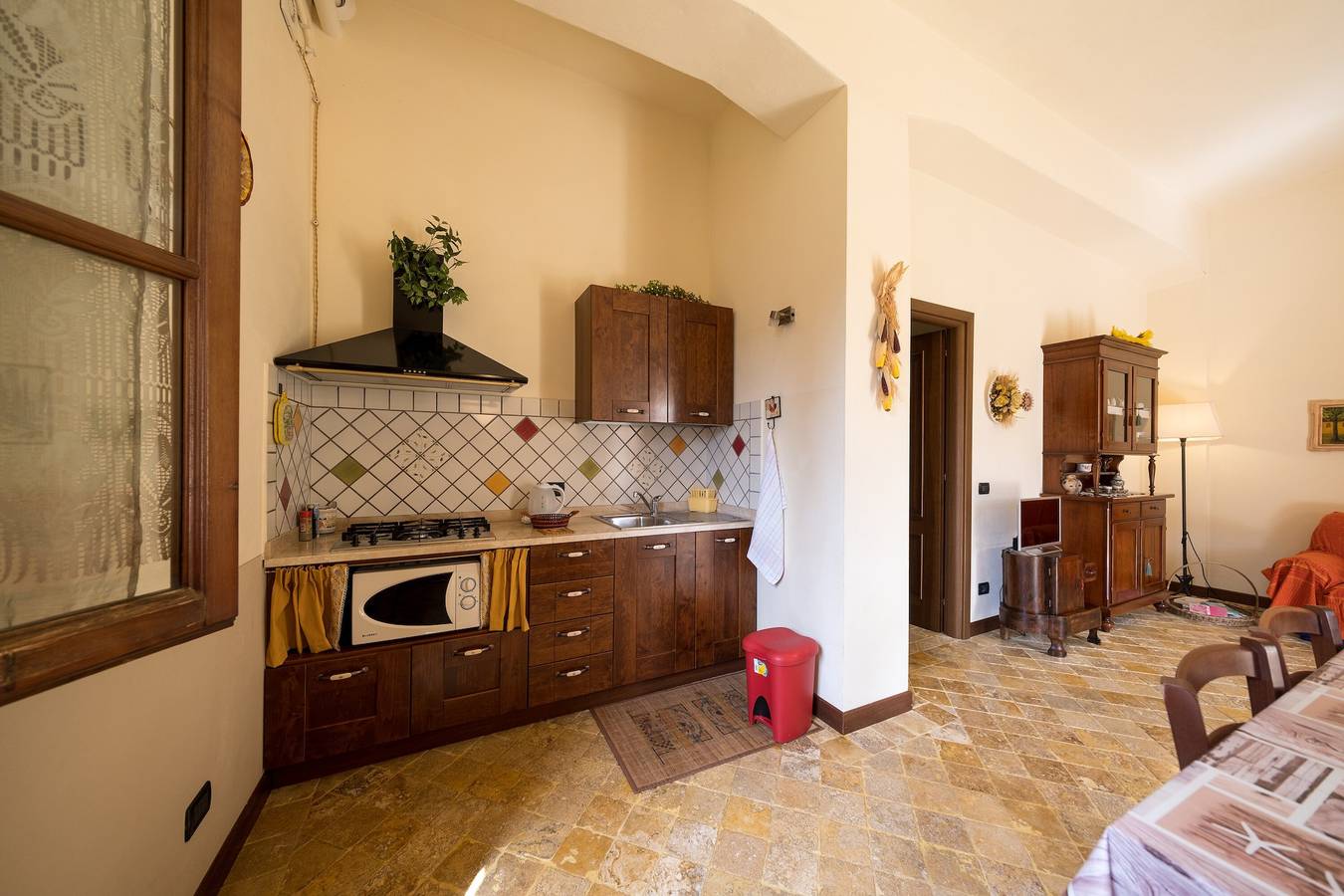 Entire apartment, Apartment 'Agriturismo Chianni - Trilocale 3' with Pool, Private Terrace and Wi-Fi in Chianni, Etruscan Coast