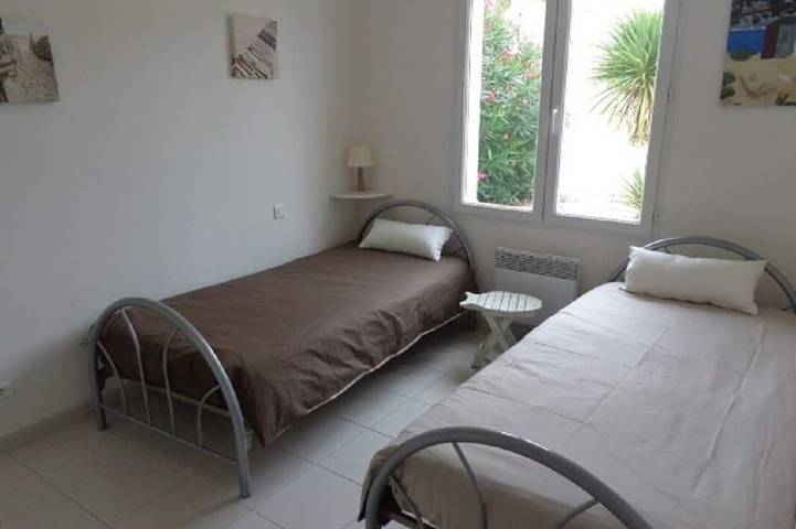 Location de vacances pour 6 personnes, avec terrasse et jardin dans Plage des Huttes - 3