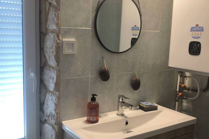 Gîte pour 5 personnes à Port-de-Bouc - 3