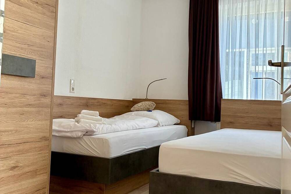 Ganze Wohnung, Appartement am Hotel in Arendsee (Altmark), Arendsee