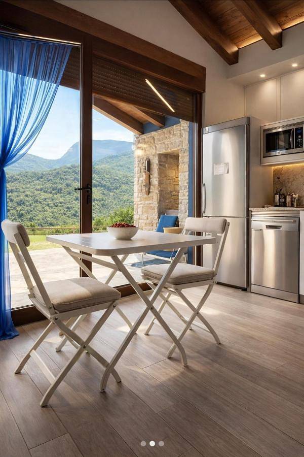 Casa rural para 6 personas, con jardín y vistas en Provincia de Huesca - 3
