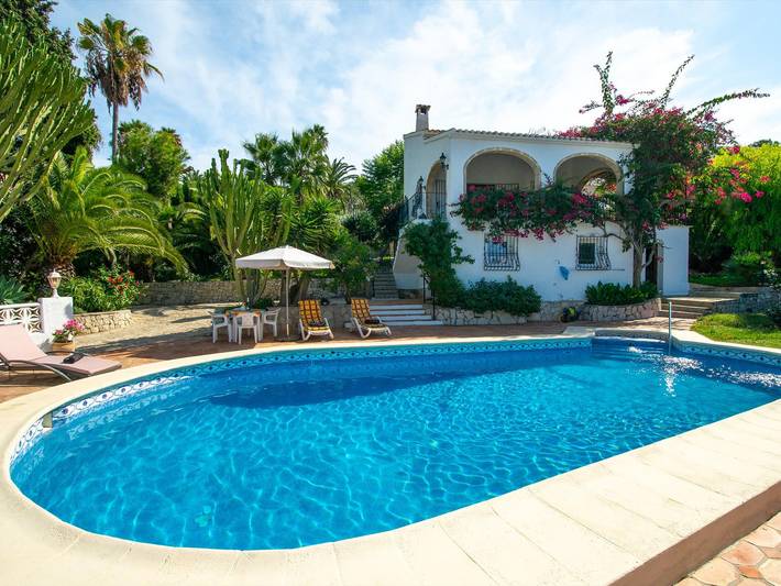 Chalet para 6 personas, con jardín en Jávea