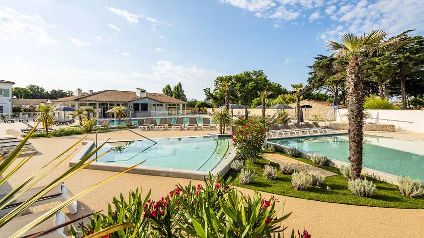 Sunêlia Prestige 2 chambres - 1 salle de bain 4 personnes in Sainte-Marie-de-Ré, Île de Ré