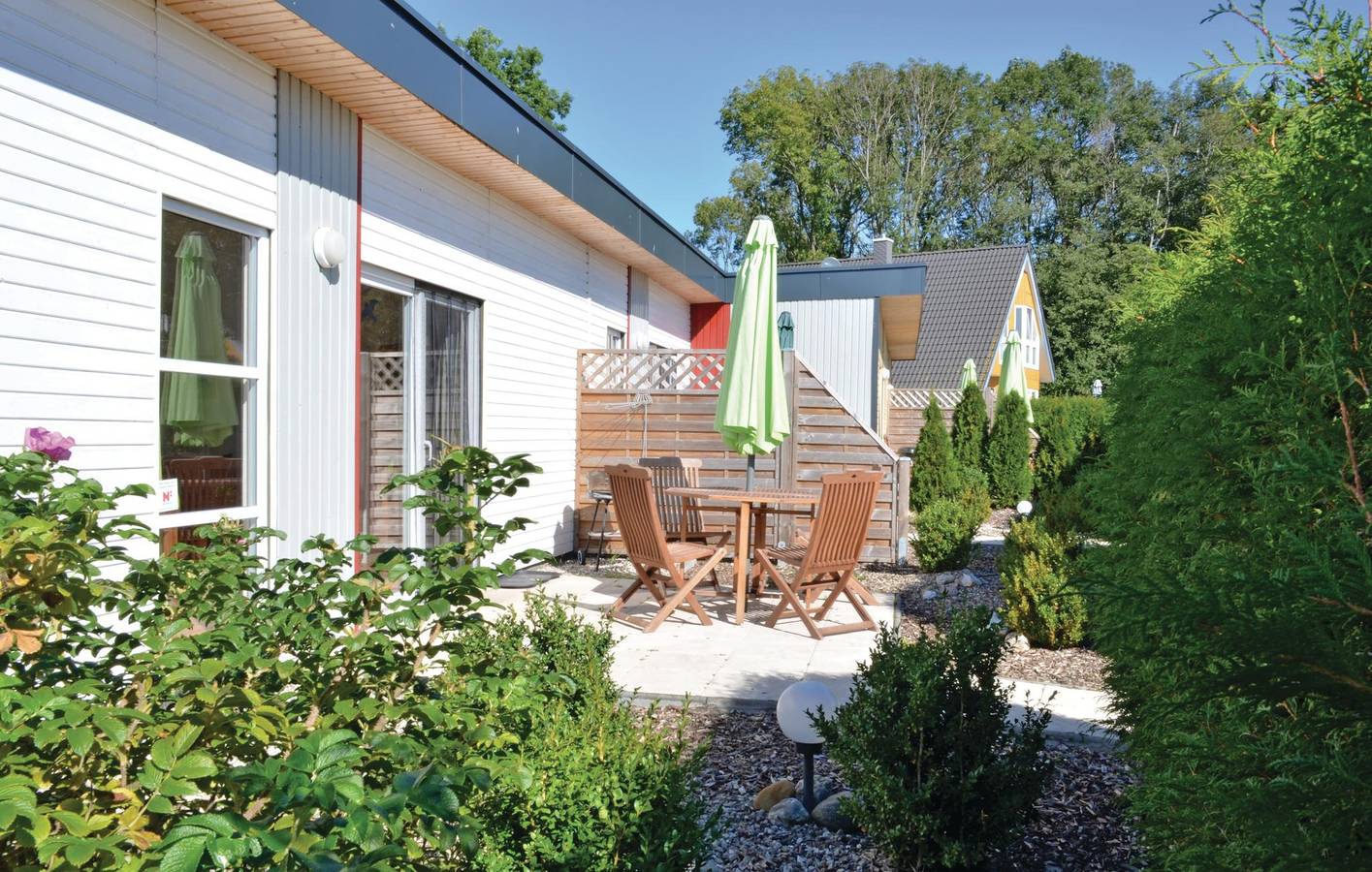 Terrassenwohnung 2km vom Strand mit Parkplatz & TV in Heringsdorf (Oldenburg-Land), Ostholstein