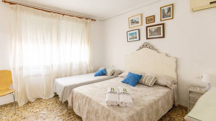 Chalet para 14 personas, con balcón/terraza y piscina en Córdoba - 4