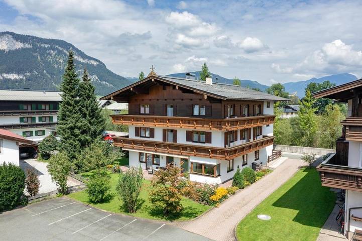 Maison d’hôte pour 2 personnes, avec balcon, animaux acceptés à St. Johann in Tirol