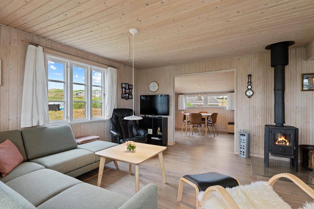 Gemütliches Ferienhaus mit schöner Terrasse für Grillabende in Hvide Sande, Holmsland Klit