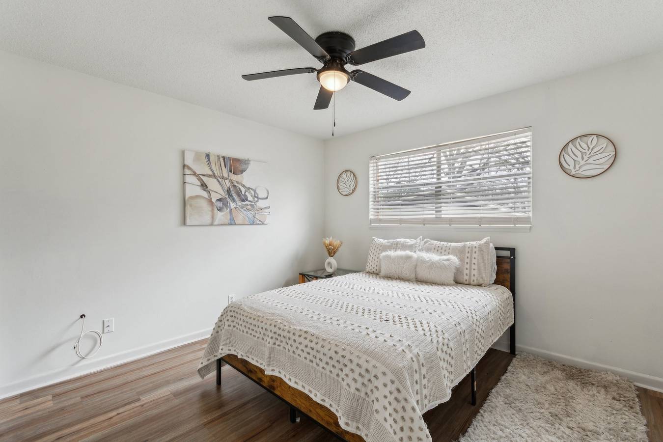 House - Sleeps 10 - Parking - Patio in Little Rock, Arkansas