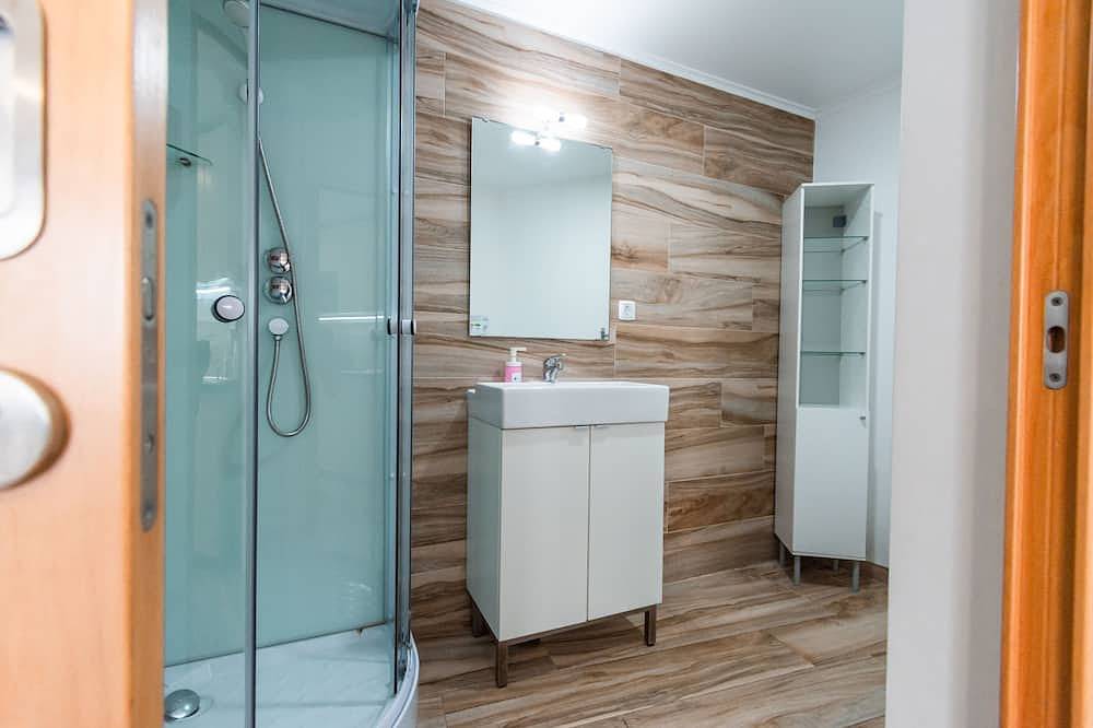 Ganze Wohnung, Studio Blue C / Terrasse Geteilt 200 Meter, 3 min zu Fuß vom Strand Peniche in Peniche, Leiria District