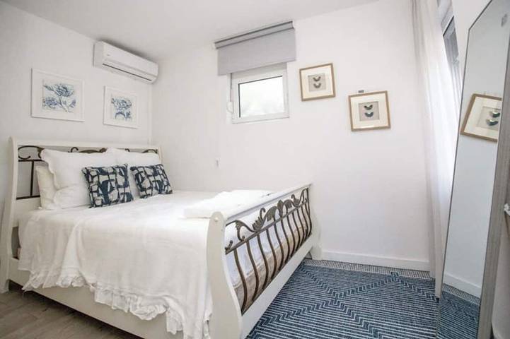 Charming 2-bedroom house in ocean views in Utjeha in Municipio de Ulcinj