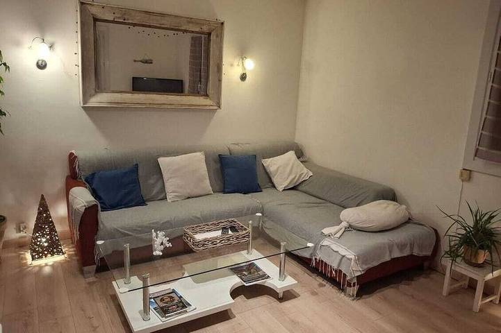 Appartement entier, Charmant T3 dans villa proche de la mer in Le Pradet, Côte méditerranéenne (France)