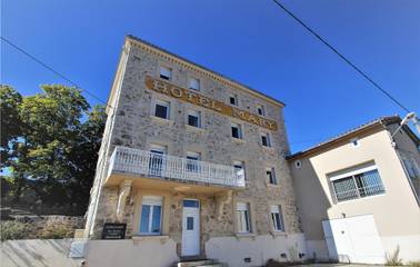 Gîte pour 6 personnes, avec terrasse dans Vanosc