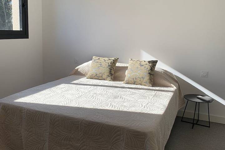 Gîte pour 2 personnes à Villette-sur-Ain - 2