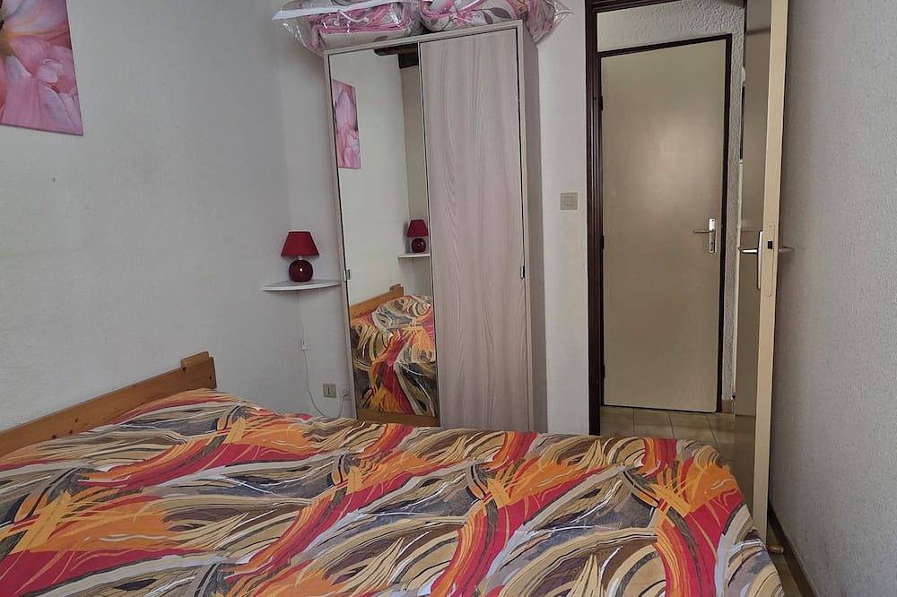 Charmante petite maison dans résidence avec piscine. in Saint Pierre la Mer, Fleury