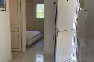 Villa pour 6 Personnes dans Cala Rossa, Lecci, Photo 1