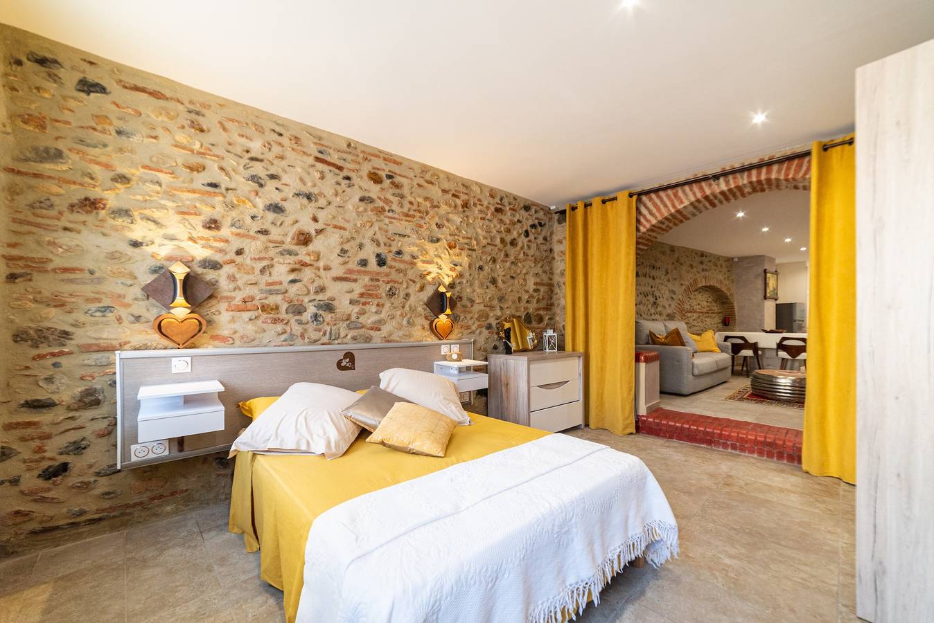 Appartamento intero, Appartamento 'Plaisir Des Pierres' con terrazza privata e Wi-Fi in Rivesaltes, Costa mediterranea (Francia)