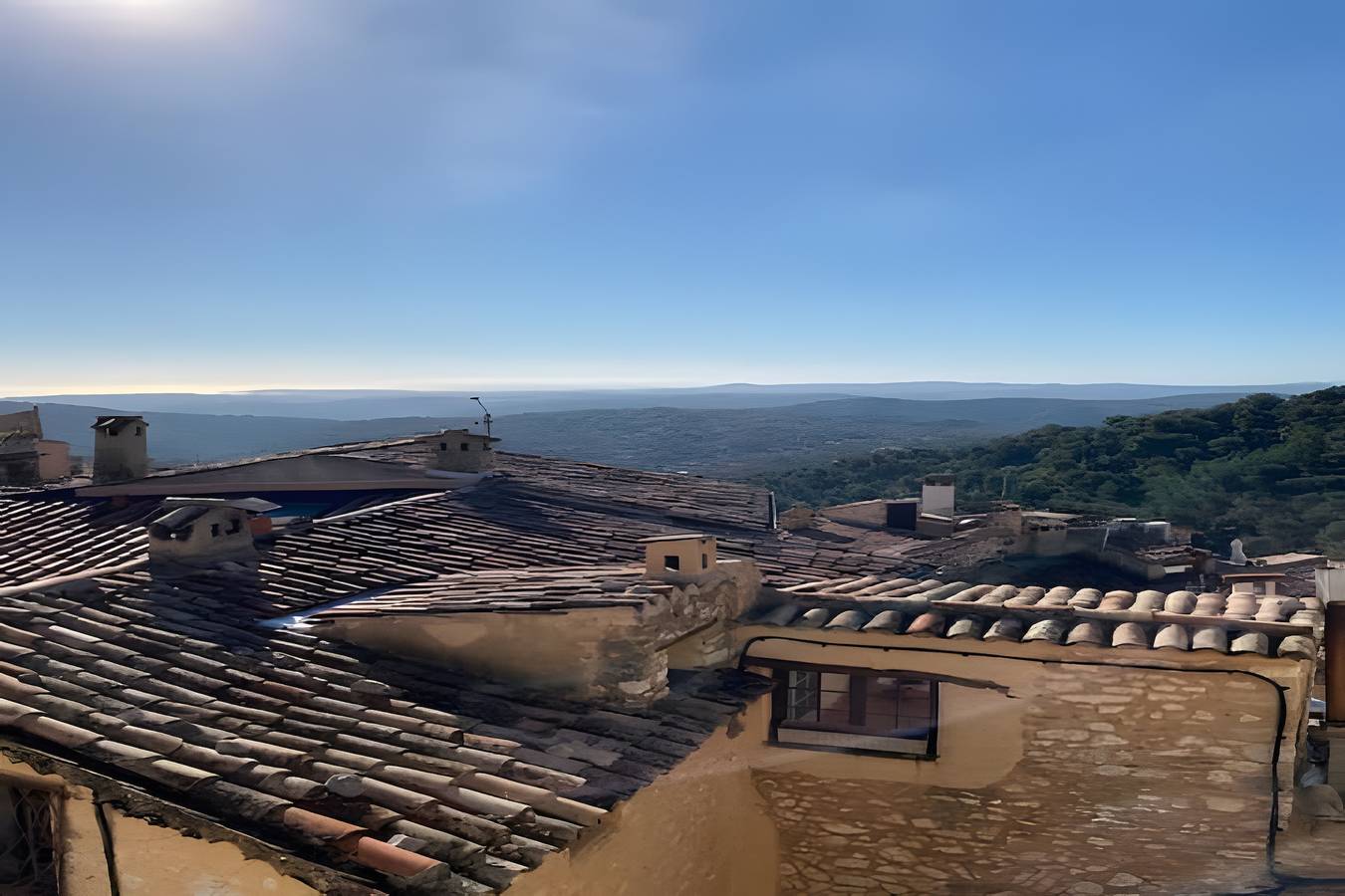 Ganze Wohnung, Appartement 'Les 3 Vues' mit Meerblick und Wlan in Tourrettes-sur-Loup, Cannes und Umgebung