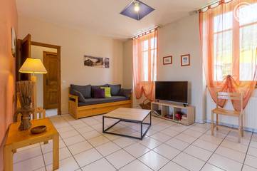 Maison De Vacances pour 9 Personnes dans Thoiry (Savoie), Bauges, Photo 2