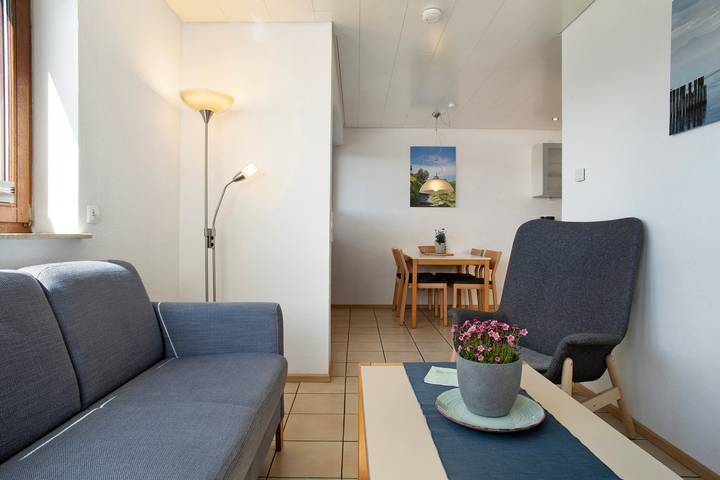 Ganze Wohnung, Ferienwohnung Eg1 im "Gästehaus Heinemann" direkt am Bodensee mit Seeblick in Langenargen, Region Bodensee-Oberschwaben