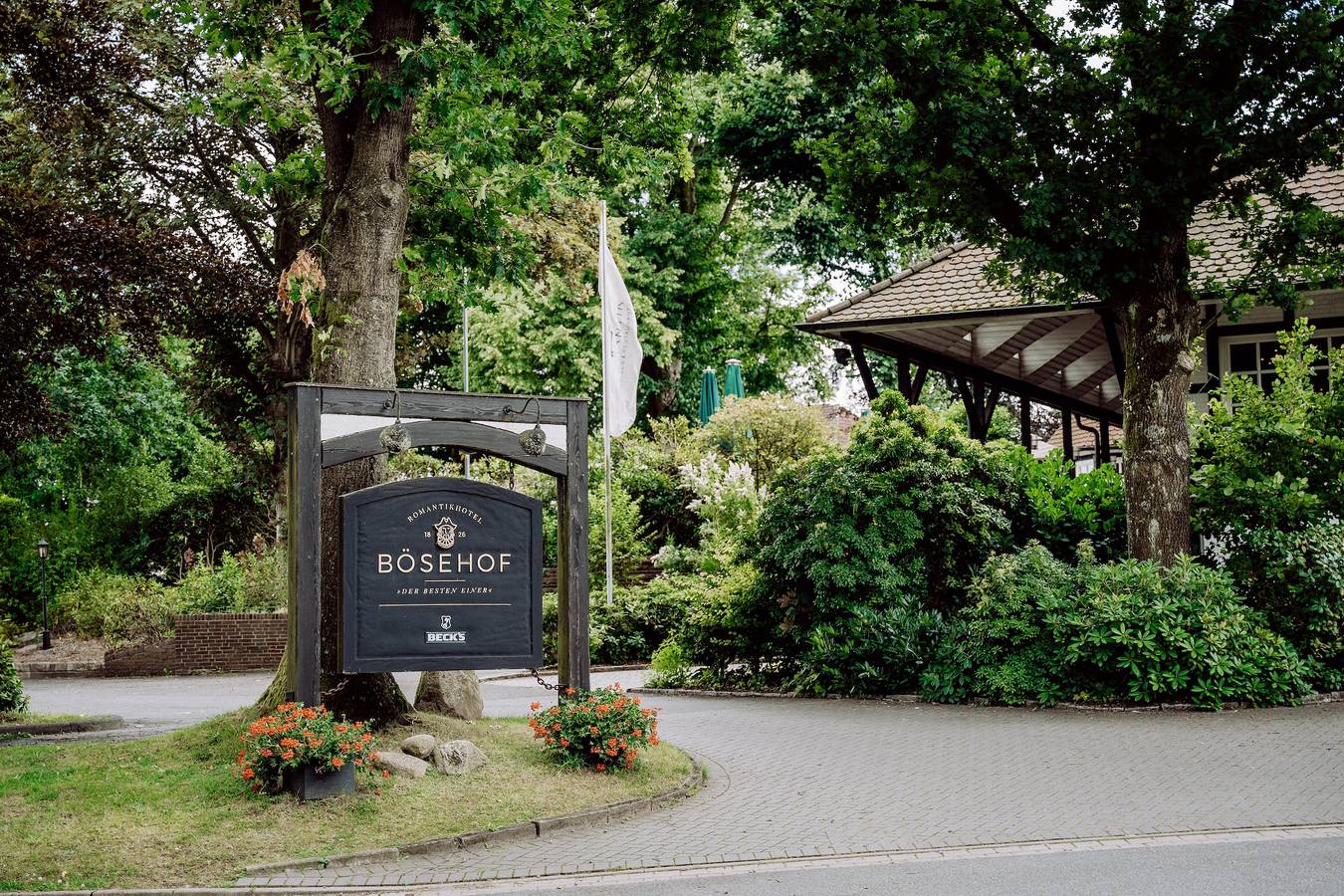 Romantikhotel Bösehof - Superior-Doppelzimmer der Kategorie 3 in Geestland, Cuxland