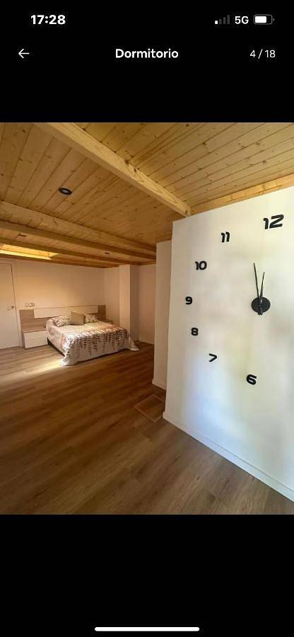 Apartamento de vacaciones para 4 personas, con piscina y jardín - 1