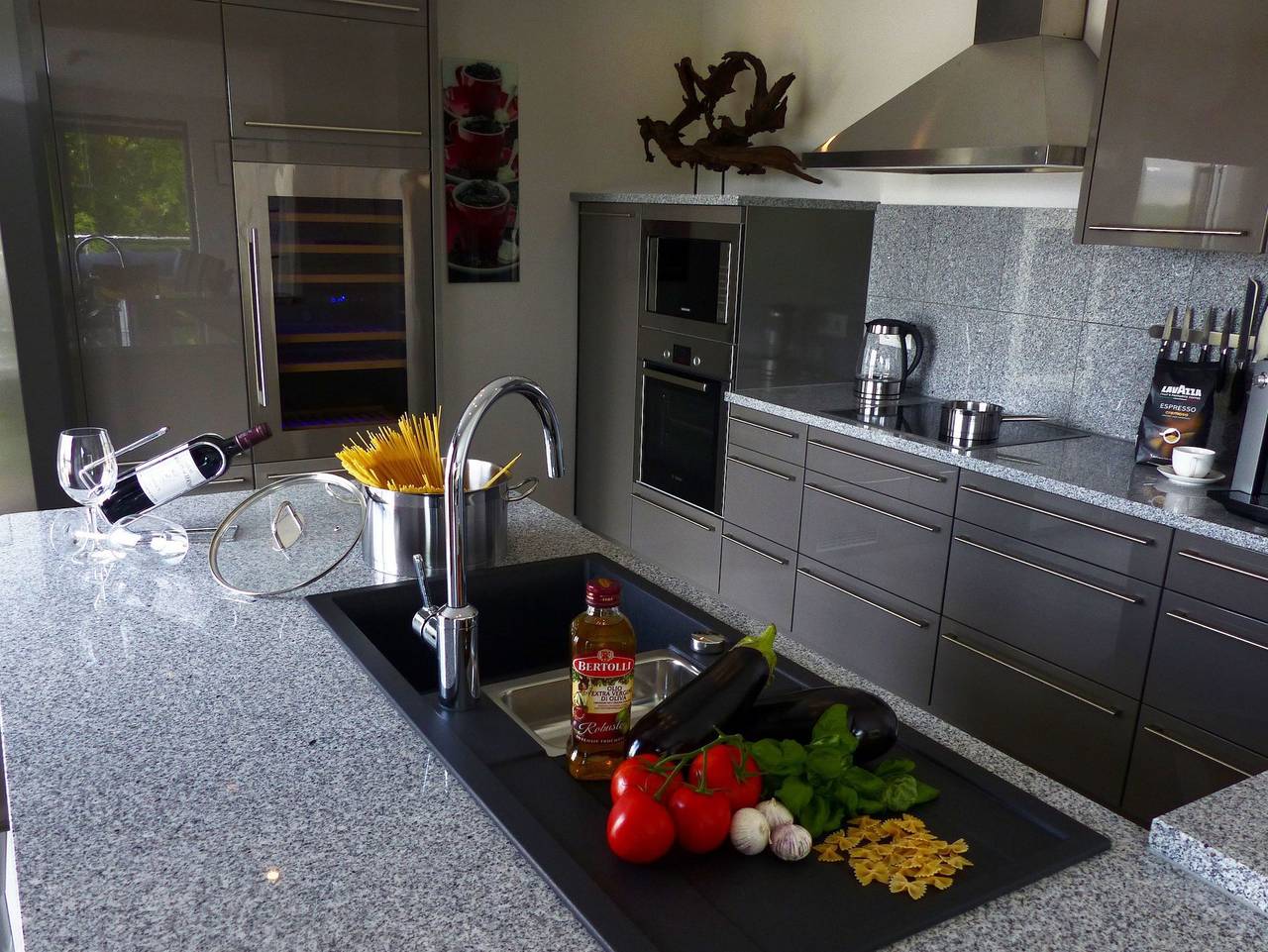 Ganze Ferienwohnung, Ferienvilla mit Panoramablick auf den Schmachter See - Elegante Ferienvilla in Binz, Rügen