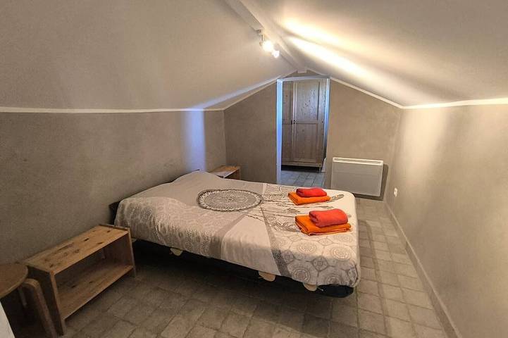 Location de vacances pour 4 personnes, avec jardin à Puimoisson - 2