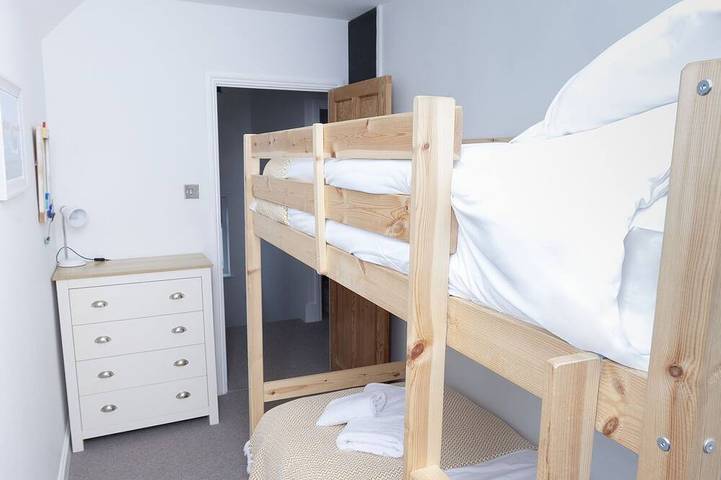 Magnolia Cove with 2 parking spaces in Whitstable, Kent