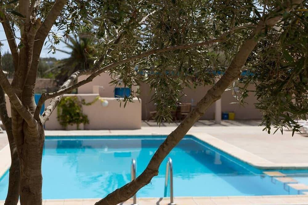 Charming house with A/C + Pool + close Beach | C in Es Pujols, Formentera