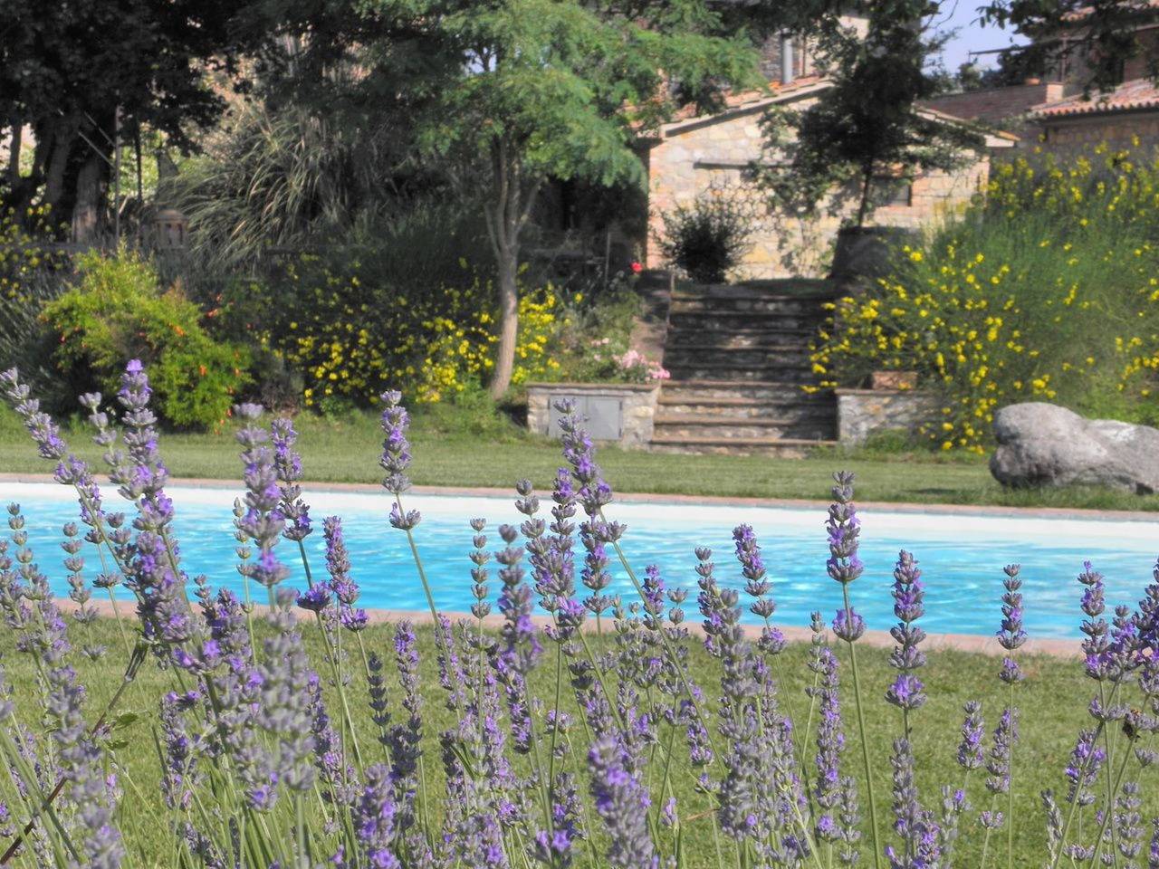 Ganze Wohnung, Wohnung in Santa Maria mit Whirlpool, Grill und gemeinsamem Pool in Monteleone d'Orvieto, Perugia Provinz