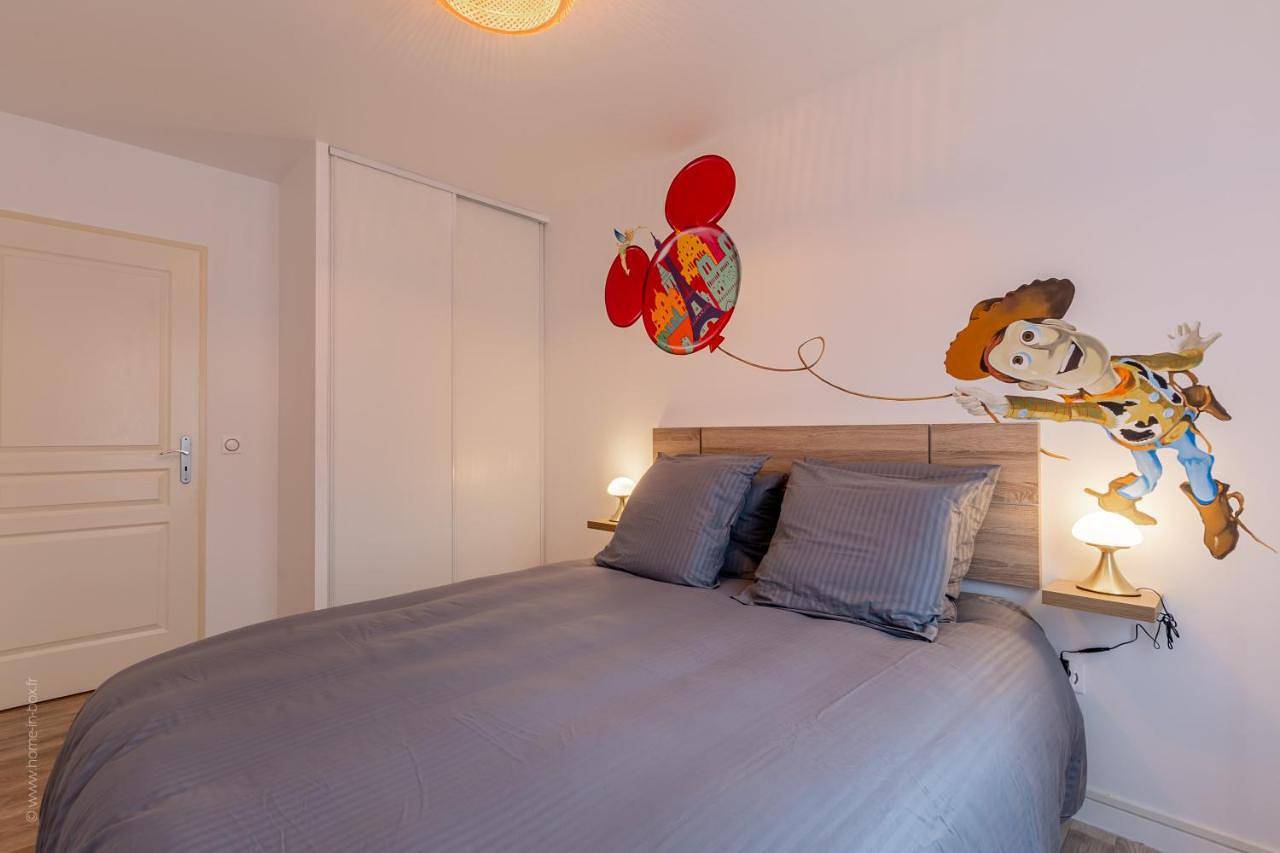 Appartement entier, Perfect Disney Getaway - Private Parking in Coupvray, Seine-et-Marne