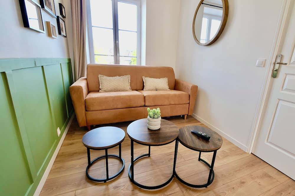 Entire apartment, D-Day Suites:Liberty 35m²/Centre Ville/4 pers/2min from train station/15min from Utah Beach in Carentan les Marais, Saint-Lô region