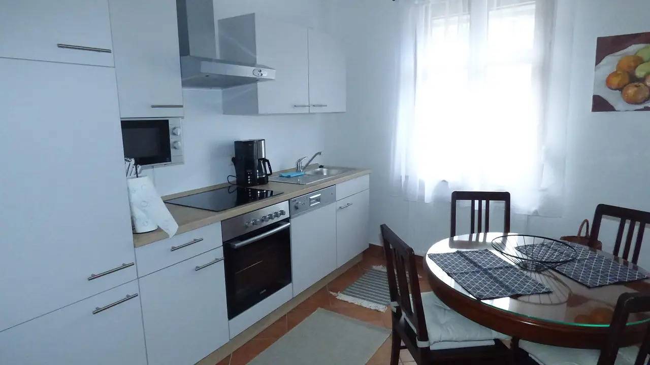Ganze Ferienwohnung, Ferienwohnung für 2 Personen (53 m²) in Zeltingen-Rachtig in Zeltingen-Rachtig, Bernkastel-Kues & Umgebung