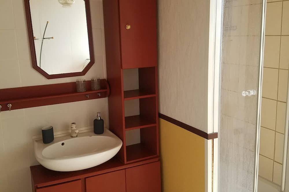 Ganze Wohnung, Große Ferienwohnung (92 qm) \"Seeadler\" 1-6 Personen in toller Lage in Federow, Kargow