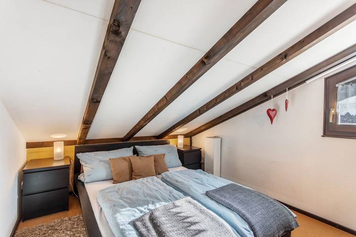 Ganze Wohnung, Ferienwohnung „Vorauf - Rosenbauer" für 6 Personen mit Bergblick, privater Terrasse und Wi-Fi in Siegsdorf, Bayerische Alpen