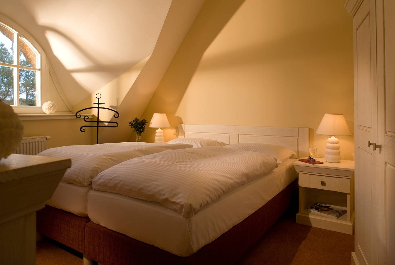 Reetgedecktes Ferienhaus in Neuhaus (Dierhagen), Dierhagen