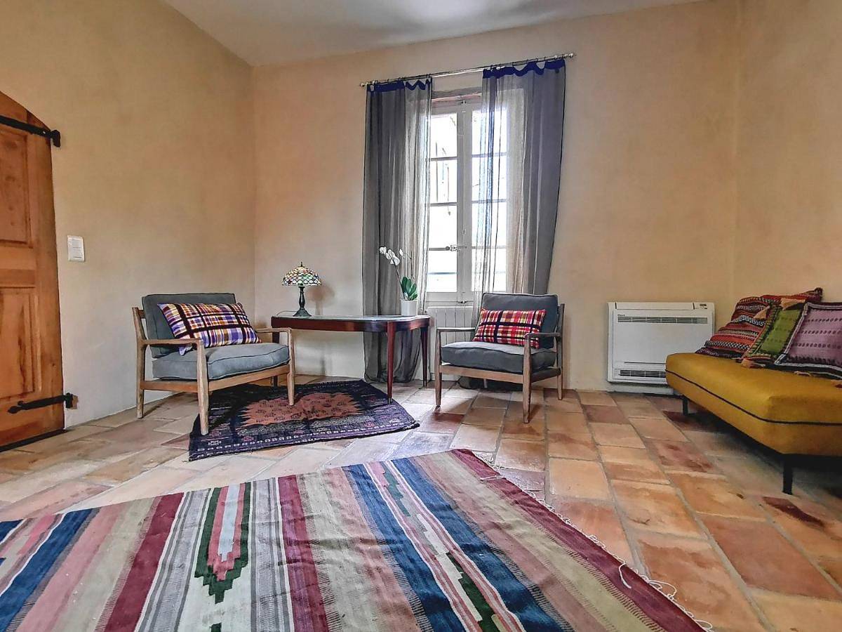 Double Room in Laudun-l'Ardoise, Région de Nîmes