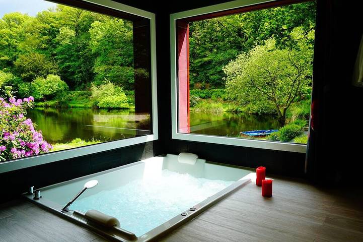 Maison de vacances pour 2 personnes, avec terrasse et jardin ainsi que sauna et jacuzzi