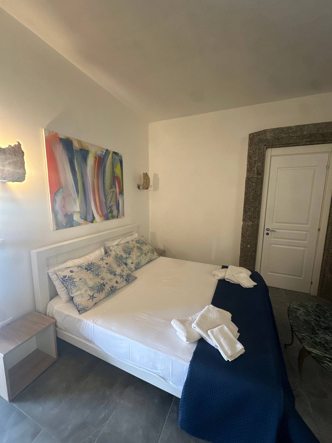 Chambre « Masseria Le Dimore, Stanza 4 » avec piscine partagée, Wi-Fi et climatisation in Baia Verde, Golfe de Tarente