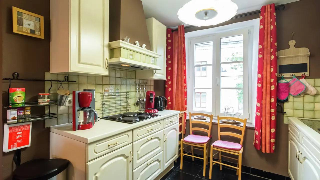 Ferienhaus für 9 Personen (180 m²) in Gimnée in Doische, Région de Namur