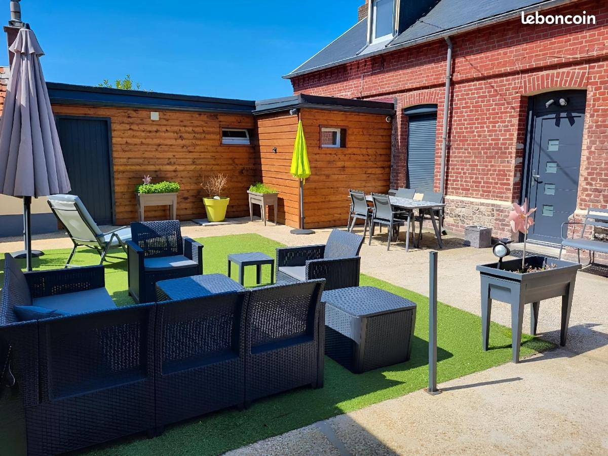 Two-Bedroom House in Dieppe, Dieppe en omgeving