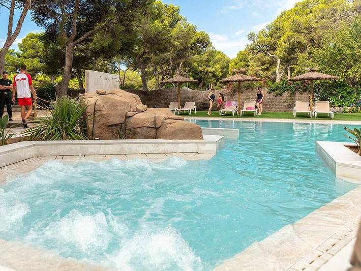 Camping El Garrofer - Mobilheim 5 personen - Mobilheim | Comfort | 3 Schlafz. | 5 Pers. | Terrasse Lounge | Clim. in Sant Pere de Ribes, Garraf