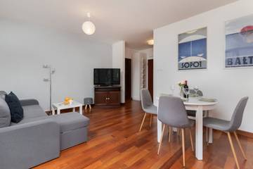 Vacation Rental for 4 Guests in Sopot, Kashubia, Picture 4