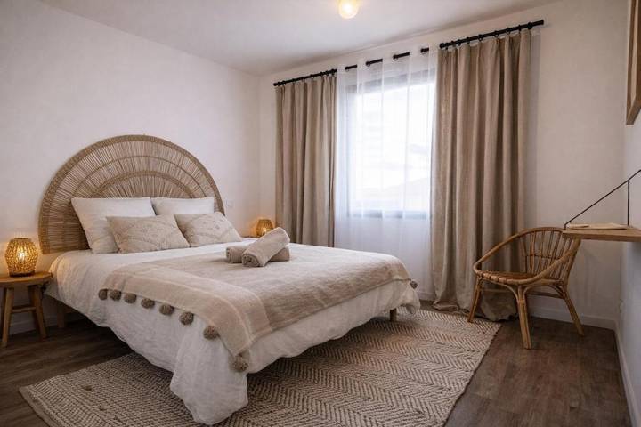 Gîte pour 12 personnes, avec terrasse et jardin à L'Île-d'Olonne - 2