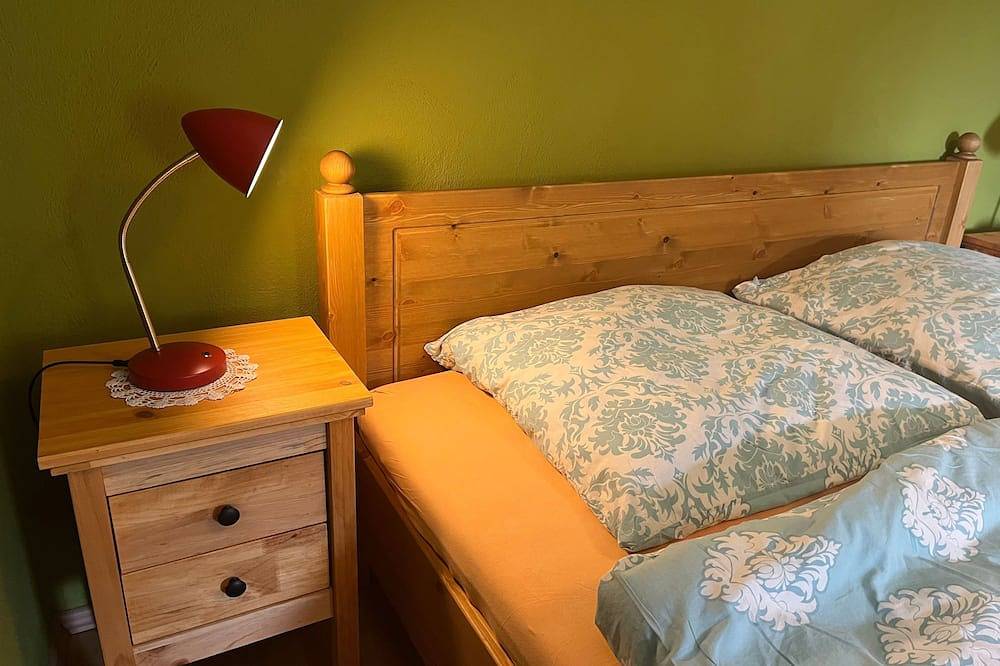 Ganze Wohnung, Ferienwohnung mit Garten und Ostseenähe Ovs 111 - 2-Raum-Ferienwohnung bis 2 in Rakow, Salzhaff