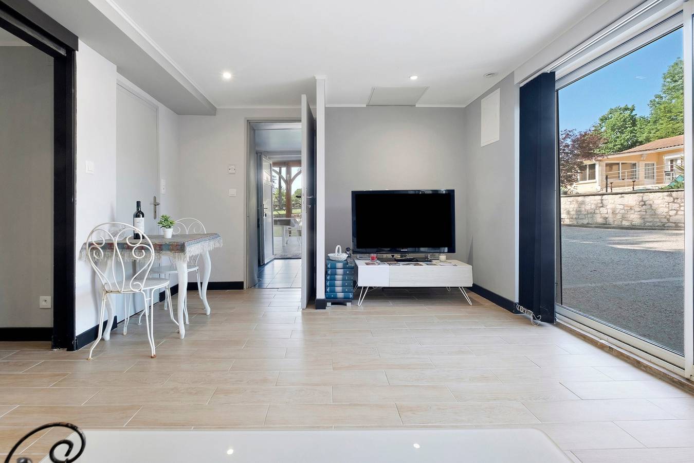 Appartement 'Le Repaire De Belette' met Privéterras, Gedeelde Tuin en Wi-Fi, foto 7