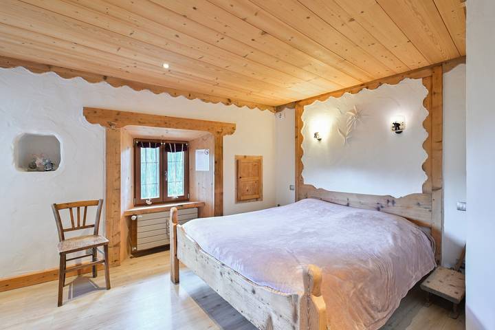Chambre d’hôte pour 2 personnes, avec Balcon ainsi que Jardin et Sauna
